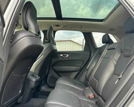 Вольво ХС60 2021 в Киеве на Automoto.ua Серый Вольво ХС60, объемом двигателя 2 л и пробегом 80 тыс. км за 28000 $, фото 4 на Automoto.ua