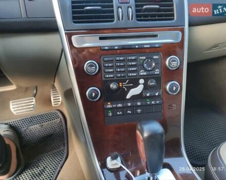 Вольво ХС60 2009 в Миргороде на Automoto.ua Серый Вольво ХС60, объемом двигателя 2.4 л и пробегом 379 тыс. км за 12500 $, фото 14 на Automoto.ua