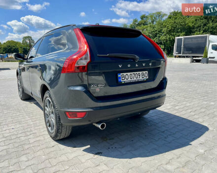 Сірий Вольво ХС60, об'ємом двигуна 2.4 л та пробігом 305 тис. км за 14000 $, фото 11 на Automoto.ua