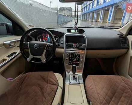 Серый Вольво ХС60, объемом двигателя 2.4 л и пробегом 278 тыс. км за 12300 $, фото 16 на Automoto.ua