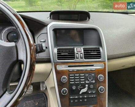 Вольво ХС60 2009 в Миргороде на Automoto.ua Серый Вольво ХС60, объемом двигателя 2.4 л и пробегом 379 тыс. км за 12500 $, фото 24 на Automoto.ua