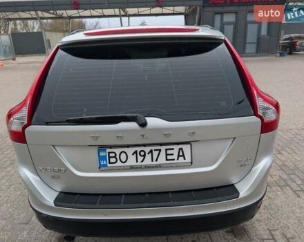 Серый Вольво ХС60, объемом двигателя 2.4 л и пробегом 225 тыс. км за 13300 $, фото 8 на Automoto.ua