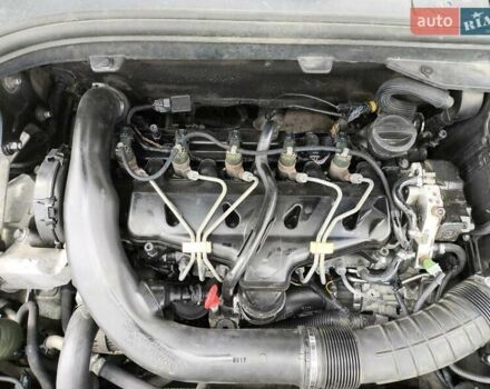 Вольво ХС60 2009 в Миргороде на Automoto.ua Серый Вольво ХС60, объемом двигателя 2.4 л и пробегом 379 тыс. км за 12500 $, фото 20 на Automoto.ua