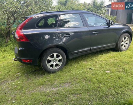 Сірий Вольво ХС60, об'ємом двигуна 2.4 л та пробігом 329 тис. км за 10900 $, фото 18 на Automoto.ua