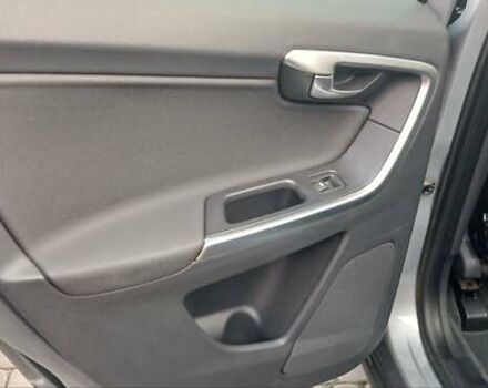 Серый Вольво ХС60, объемом двигателя 2 л и пробегом 282 тыс. км за 13500 $, фото 11 на Automoto.ua