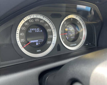 Сірий Вольво ХС60, об'ємом двигуна 2.4 л та пробігом 285 тис. км за 14200 $, фото 21 на Automoto.ua