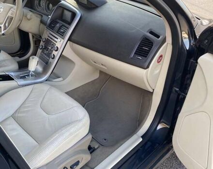 Серый Вольво ХС60, объемом двигателя 3.2 л и пробегом 141 тыс. км за 10500 $, фото 11 на Automoto.ua