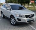 Серый Вольво ХС60, объемом двигателя 2.4 л и пробегом 226 тыс. км за 14500 $, фото 4 на Automoto.ua