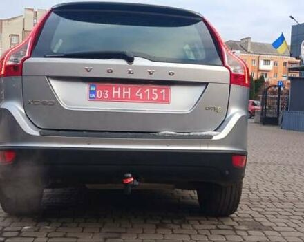 Серый Вольво ХС60, объемом двигателя 2 л и пробегом 282 тыс. км за 13500 $, фото 8 на Automoto.ua