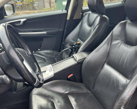 Вольво ХС60 2010 в Каменское - Днепродзержинск на Automoto.ua Серый Вольво ХС60, объемом двигателя 1.9 л и пробегом 218 тыс. км за 11900 $, фото 11 на Automoto.ua