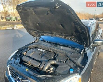 Серый Вольво ХС60, объемом двигателя 3.2 л и пробегом 141 тыс. км за 10500 $, фото 20 на Automoto.ua