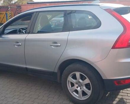 Серый Вольво ХС60, объемом двигателя 2 л и пробегом 282 тыс. км за 13700 $, фото 6 на Automoto.ua