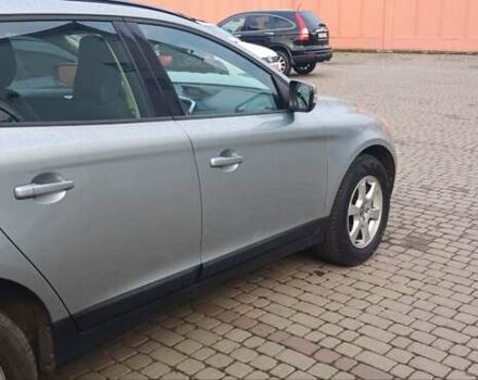 Серый Вольво ХС60, объемом двигателя 2 л и пробегом 282 тыс. км за 13500 $, фото 3 на Automoto.ua