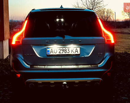 Серый Вольво ХС60, объемом двигателя 2.4 л и пробегом 417 тыс. км за 15500 $, фото 2 на Automoto.ua