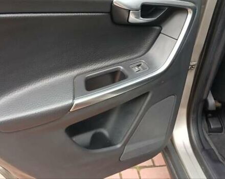 Серый Вольво ХС60, объемом двигателя 2.4 л и пробегом 285 тыс. км за 15300 $, фото 23 на Automoto.ua