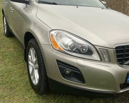 Серый Вольво ХС60, объемом двигателя 2.95 л и пробегом 243 тыс. км за 15000 $, фото 8 на Automoto.ua