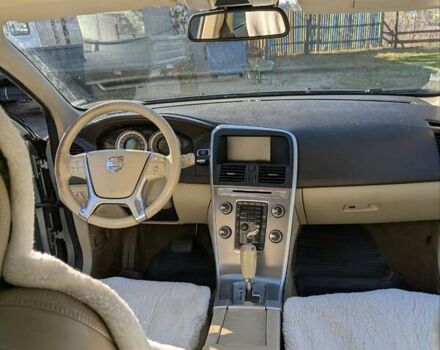 Серый Вольво ХС60, объемом двигателя 2 л и пробегом 300 тыс. км за 11500 $, фото 8 на Automoto.ua