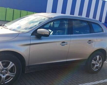 Серый Вольво ХС60, объемом двигателя 2.4 л и пробегом 285 тыс. км за 14950 $, фото 4 на Automoto.ua