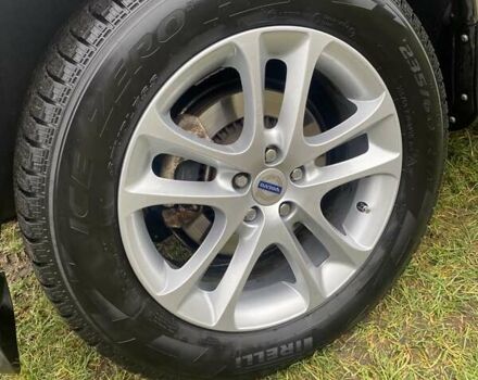 Серый Вольво ХС60, объемом двигателя 2.95 л и пробегом 243 тыс. км за 15000 $, фото 17 на Automoto.ua