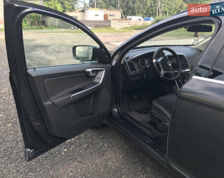 Серый Вольво ХС60, объемом двигателя 2 л и пробегом 315 тыс. км за 13000 $, фото 15 на Automoto.ua