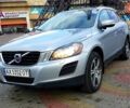 Серый Вольво ХС60, объемом двигателя 3 л и пробегом 181 тыс. км за 12900 $, фото 1 на Automoto.ua