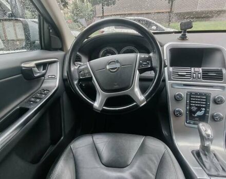 Сірий Вольво ХС60, об'ємом двигуна 2.95 л та пробігом 157 тис. км за 13500 $, фото 11 на Automoto.ua