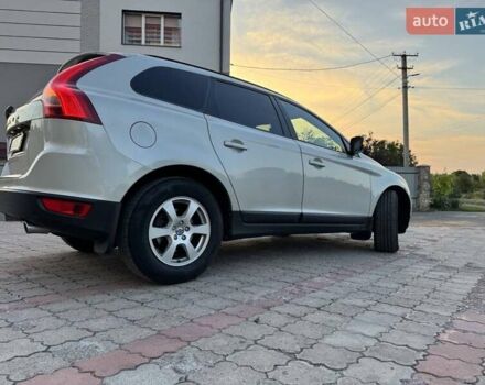 Сірий Вольво ХС60, об'ємом двигуна 2.4 л та пробігом 295 тис. км за 15600 $, фото 7 на Automoto.ua