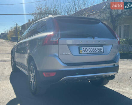 Серый Вольво ХС60, объемом двигателя 2.4 л и пробегом 310 тыс. км за 13500 $, фото 9 на Automoto.ua