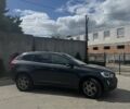Серый Вольво ХС60, объемом двигателя 2.4 л и пробегом 247 тыс. км за 12900 $, фото 2 на Automoto.ua