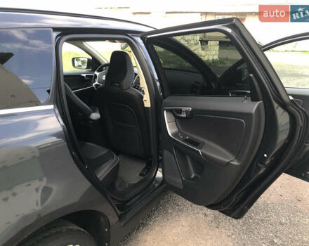 Серый Вольво ХС60, объемом двигателя 2 л и пробегом 315 тыс. км за 13000 $, фото 17 на Automoto.ua