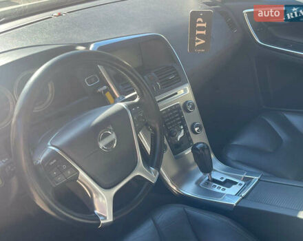 Серый Вольво ХС60, объемом двигателя 2.4 л и пробегом 310 тыс. км за 13500 $, фото 20 на Automoto.ua