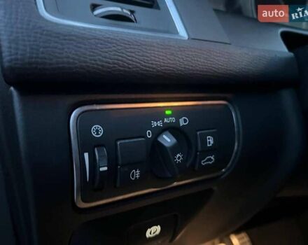 Серый Вольво ХС60, объемом двигателя 2.4 л и пробегом 264 тыс. км за 22290 $, фото 17 на Automoto.ua