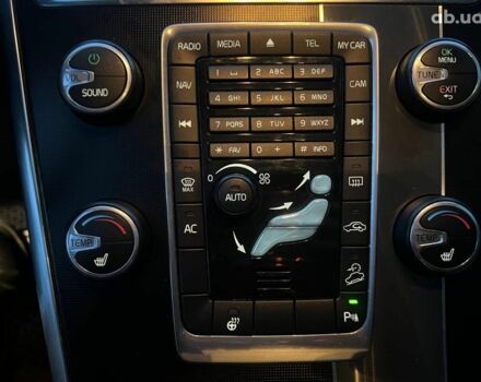 Серый Вольво ХС60, объемом двигателя 2.4 л и пробегом 264 тыс. км за 22290 $, фото 28 на Automoto.ua