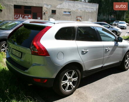 Серый Вольво ХС60, объемом двигателя 2.95 л и пробегом 203 тыс. км за 12300 $, фото 7 на Automoto.ua