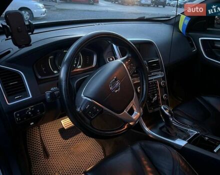 Серый Вольво ХС60, объемом двигателя 2.4 л и пробегом 264 тыс. км за 22290 $, фото 15 на Automoto.ua