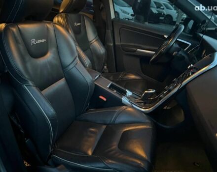 Серый Вольво ХС60, объемом двигателя 2.4 л и пробегом 264 тыс. км за 22290 $, фото 36 на Automoto.ua