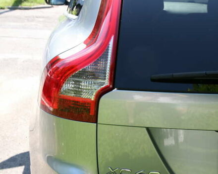 Серый Вольво ХС60, объемом двигателя 2.95 л и пробегом 203 тыс. км за 12300 $, фото 10 на Automoto.ua