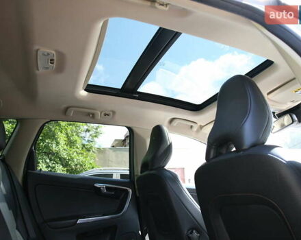 Серый Вольво ХС60, объемом двигателя 2.95 л и пробегом 203 тыс. км за 12300 $, фото 21 на Automoto.ua