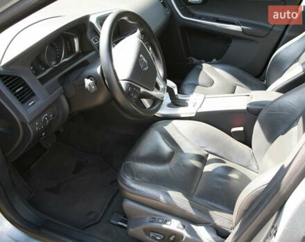 Серый Вольво ХС60, объемом двигателя 2.95 л и пробегом 203 тыс. км за 12300 $, фото 16 на Automoto.ua