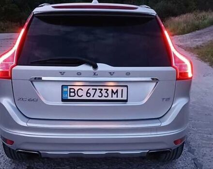 Сірий Вольво ХС60, об'ємом двигуна 2 л та пробігом 244 тис. км за 14200 $, фото 8 на Automoto.ua