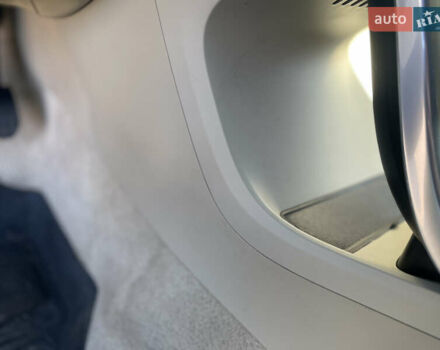 Сірий Вольво ХС60, об'ємом двигуна 1.97 л та пробігом 155 тис. км за 15899 $, фото 42 на Automoto.ua