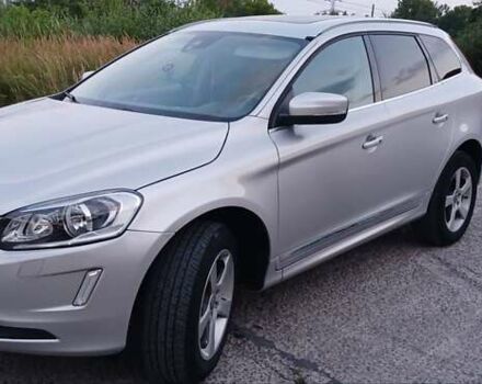 Сірий Вольво ХС60, об'ємом двигуна 2 л та пробігом 244 тис. км за 14200 $, фото 28 на Automoto.ua