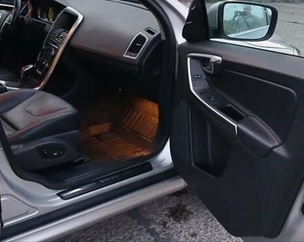 Сірий Вольво ХС60, об'ємом двигуна 2 л та пробігом 244 тис. км за 14200 $, фото 16 на Automoto.ua