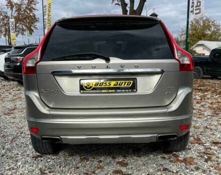 Серый Вольво ХС60, объемом двигателя 2.5 л и пробегом 258 тыс. км за 15999 $, фото 5 на Automoto.ua