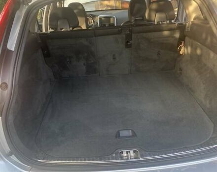 Серый Вольво ХС60, объемом двигателя 2.5 л и пробегом 184 тыс. км за 16500 $, фото 6 на Automoto.ua