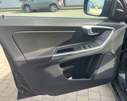 Серый Вольво ХС60, объемом двигателя 2.4 л и пробегом 306 тыс. км за 15300 $, фото 16 на Automoto.ua