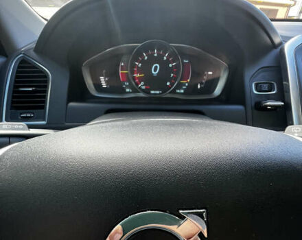 Сірий Вольво ХС60, об'ємом двигуна 1.97 л та пробігом 185 тис. км за 15600 $, фото 34 на Automoto.ua