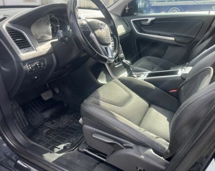 Серый Вольво ХС60, объемом двигателя 2.4 л и пробегом 306 тыс. км за 15300 $, фото 15 на Automoto.ua