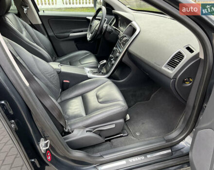 Серый Вольво ХС60, объемом двигателя 2.4 л и пробегом 215 тыс. км за 19900 $, фото 36 на Automoto.ua