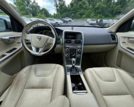 Серый Вольво ХС60, объемом двигателя 2.5 л и пробегом 76 тыс. км за 7400 $, фото 9 на Automoto.ua